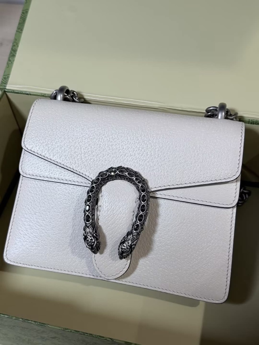 Gucci White Mini Leather Shoulder Bag with Silver Horsebit Detail